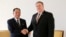 Visoki sjevernokorejski zvaničnik Kim Jong Chol rukuje se sa američkim državnim sekretarom Mike Pompeom, New York, 31. maj 2018.