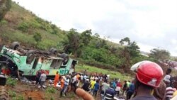 Minei bakufi mpe 51 bazoki na likama ya bus pene na Dolisie (C-Brazzaville)