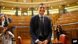 Le leader socialiste Pedro Sanchez, au Parlement de Madrid, le 1er juin 2018.