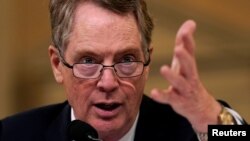 El vocero del Ministro de Comercio anunció que el representante comercial de EE.UU., Robert Lighthizer, y el secretario del Departamento del Tesoro, Steven Mnuchin, visitarán la capital china el próximo jueves y viernes.