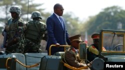 Le président burundais Pierre Nkurunziza arrive à la célébration du 55e anniversaire de l'indépendance à Bujumbura, Burundi, le 1er juillet 2017.