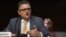 ​​រូប​ឯកសារ៖ លោក ​Mark Calabria ​ប្រធាន​ទីភ្នាក់ងារ​សហព័ន្ធ​សម្រាប់​ហិរញ្ញវត្ថុ​​អចលន​ទ្រព្យ​ (FHFA)​ ថ្លែង​នៅ​ចំពោះ​មុខ​​​គណៈកម្មាធិការ​ព្រឹទ្ធសភា​មួយ កាល​ពី​ថ្ងៃ​ទី​៩ ខែ​មិថុនា ឆ្នាំ​២០២១។
