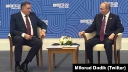 Predsjednik Rusije Vladimir Putin i predsjednik Republike Srpske Milorad Dodik u Kazanju na samitu BRICS-a, Rusija, 24.10.2024.