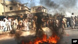 کراچی ہلاکتوں میں اضافہ کشیدگی بدستور موجود