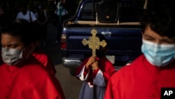 Una procesión católica en la Catedral Metropolitana de Managua, Nicaragua, el 17 de marzo de 2023.