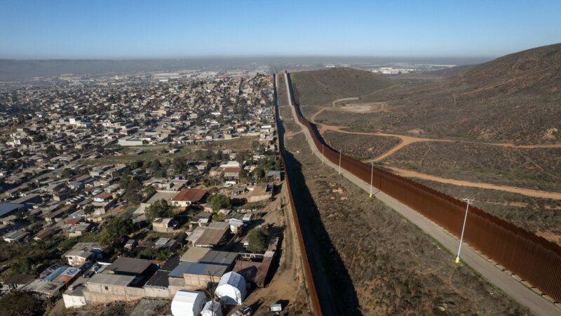 L'administration Trump envoie près de 3.000 soldats supplémentaires à la frontière avec le Mexique