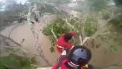 #CycloneIdai: Abanye Bahlengwe ngamaHelicopter Begade Izihlala