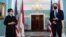 Hai ngoại trưởng Retno Marsudi của Indonesia và Antony Blinken của Mỹ họp báo ở Washington, 3/8/2021.