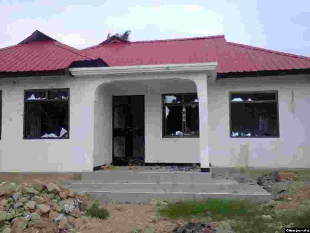 Nyumba ya mbunge iliyovunjwa na waandamanaji Mtwara