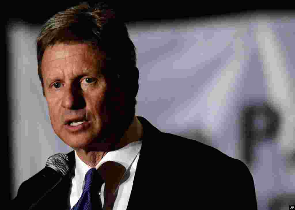 加里.约翰逊，前新墨西哥州州长，在全美范围鲜为人知。但在角逐总统职位的众多共和党人中，他有独特之处：约翰逊支持堕胎权和大麻合法化。