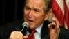 جرج بوش و همسرش: آمریکا باید فورا به پناهجویان افغانستانی کمک کند