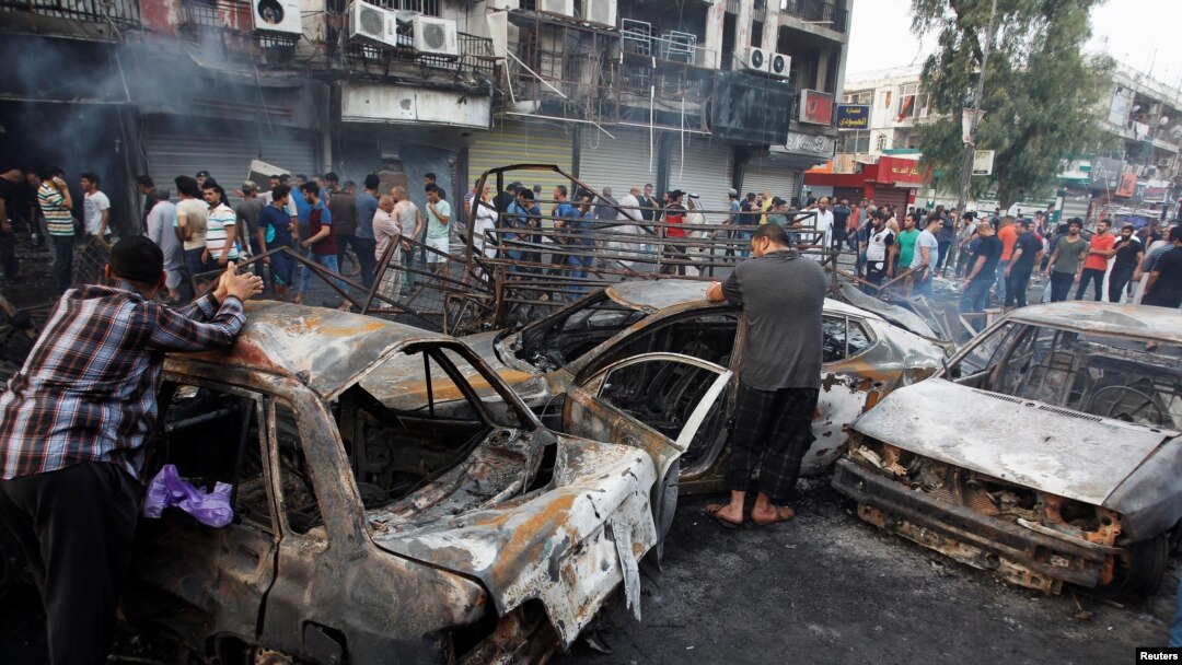 Ledakan di pusat perbelanjaan di Karrada, Baghdad, Irak, 3 Juli 2016. 