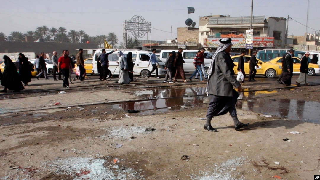 Lapangan Adan di Ibu Kota Irak, Baghdad setelah serangan bom bunuh diri, 9 Februari 2015. Serangan bom bunuh diri terjadi kembali di Lapangan Adan, Sabtu, 13 Januari 2018.