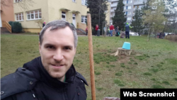 捷克首都布拉格新當選市長賀瑞卜在其推特裡貼出的照片 （推特截圖）