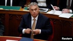 «Ми підтримуємо фінансову допомогу для України, вважаємо це правильним і необхідним. Але Угорщина вже виділила свою частину з власного бюджету» – Віктор Орбан. 
