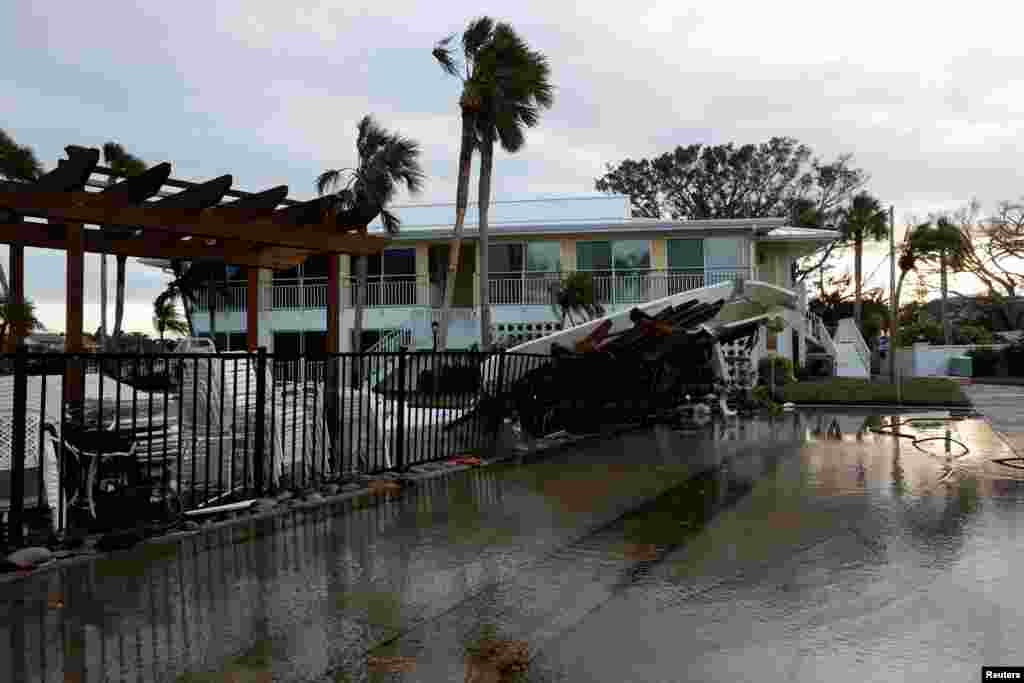 Objects are submerged in water after Hurricane Milton made landfall, in Venice, Florida, Oct. 10, 2024.&nbsp;