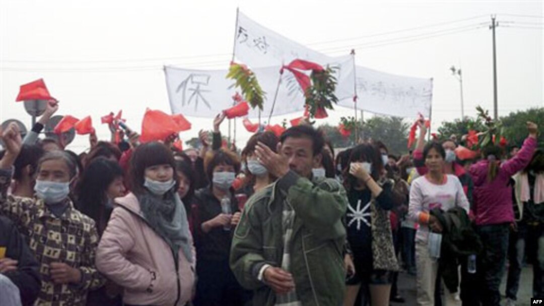 Xitoyda namoyish, hukumat quloq tutdi