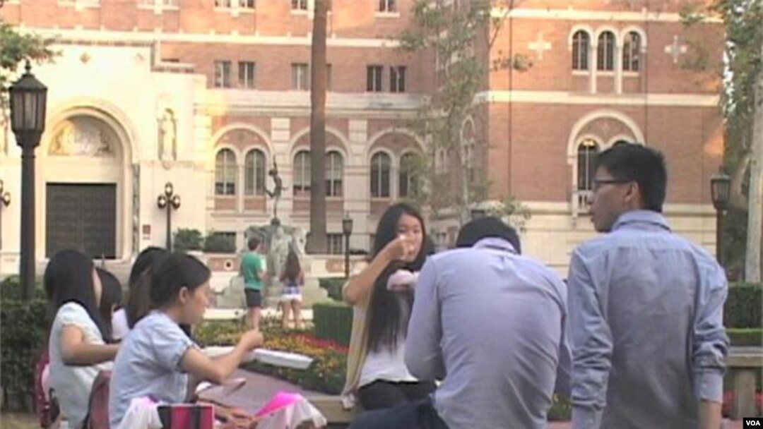 Number of Chinese Students in US Dramatically Expands