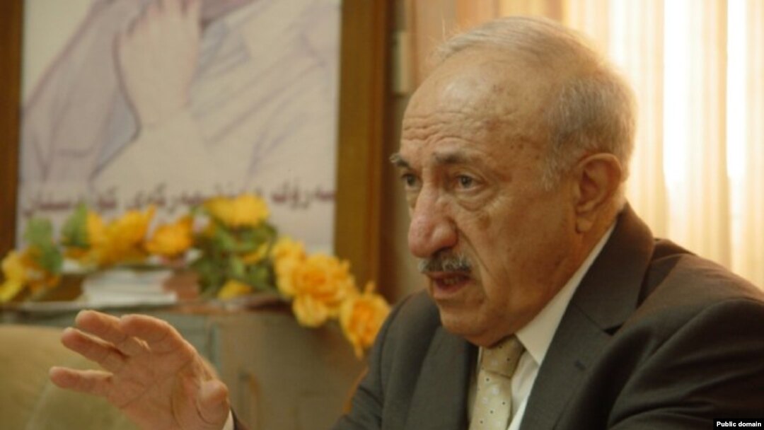 دکتۆر مەحمود عوسمان