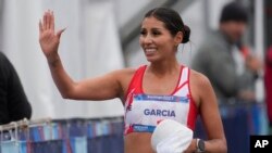 La peruana Gabriela Kimberly García finalizó primera en la final femenina de 20 km de marcha en los Juegos Panamericanos en Santiago, Chile, el domingo 29 de octubre de 2023.