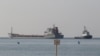 کشتی حامل ذرت در حال ترک بندر چورنومورسک، اوکراین. ۵ اوت ٢٠٢٢