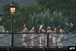 Nastup pevačice Aje Nakamure (Foto: AFP/Gabriel Bouys)