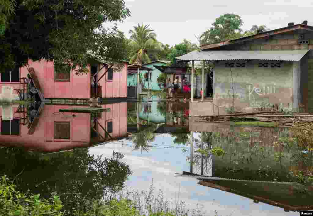 Los funcionarios de gestión de riesgos de Honduras dijeron que más de 110.000 personas se habían visto afectadas por la tormenta.