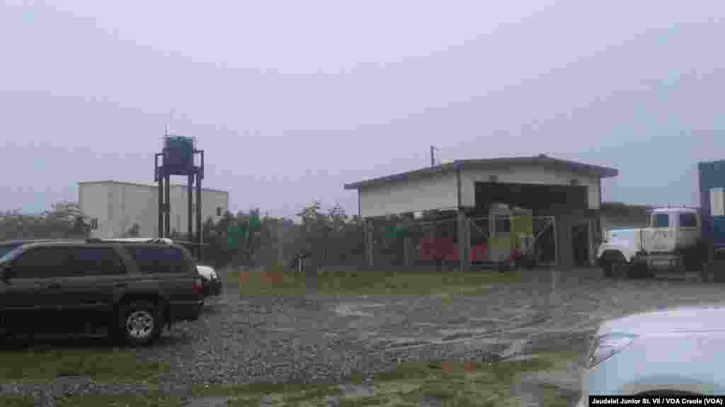 Cloudy skies begin to darken as Hurricane Irma starts to unleash its winds and rains in Fort-Liberte, Haiti, Sept. 7, 2017.