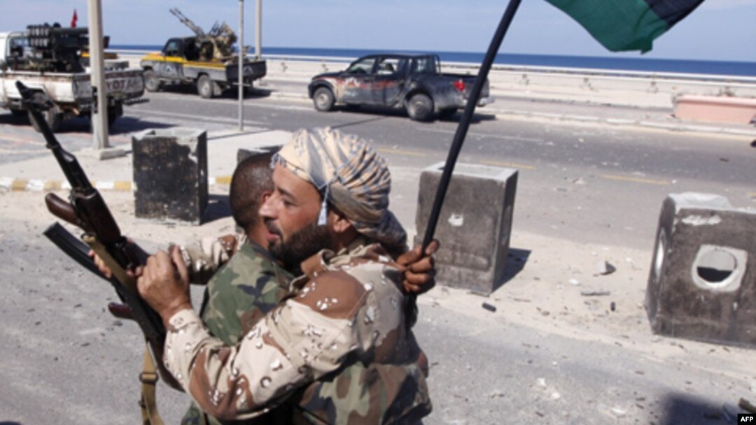 Slavlje u Libiji nakon smrti Moamera Gadafija i pada Sirta