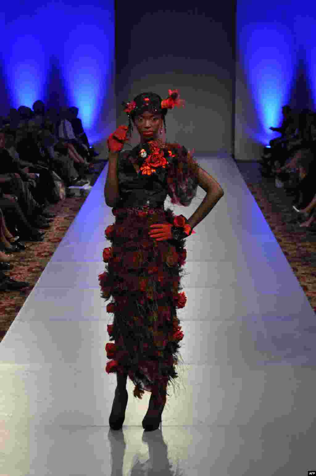 Дизайнер Yana Benhari