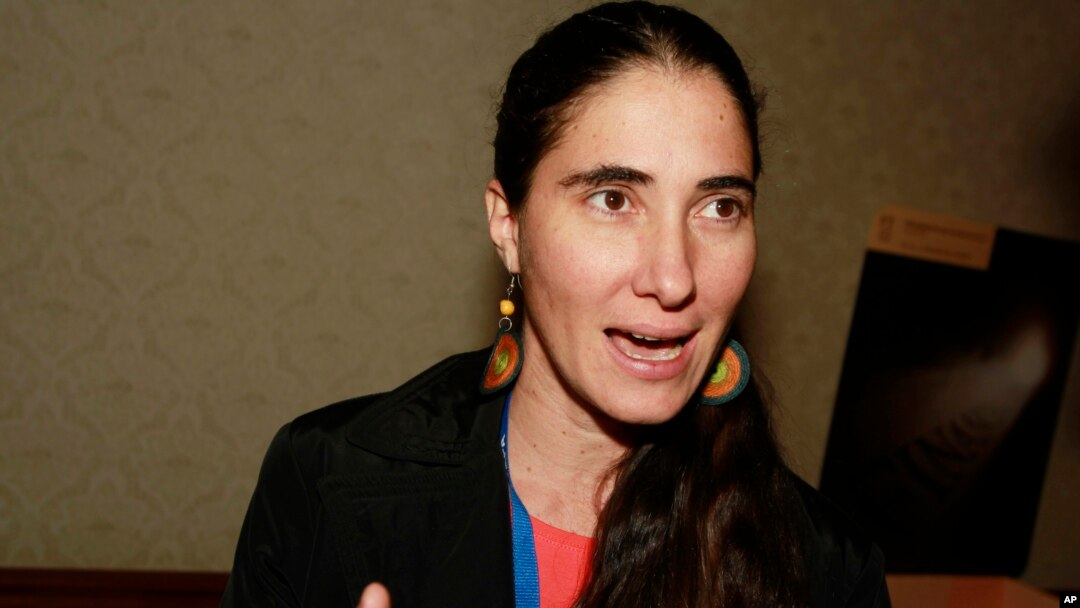 La bloguera cubana, Yoani Sánchez habló de las dificultades en Cuba para poder ejercer el periodismo y sobre las detenciones arbitrarias de periodistas durante una sesión de la asamblea de la SIP.
