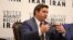 Ron DeSantis, republicano por Florida, también respalda el llamado de renuncia al fiscal especial Robert Mueller que investiga la interferencia rusa en las elecciones presidenciales de 2016 y la presunta colaboración con la campaña de Donald Trump.