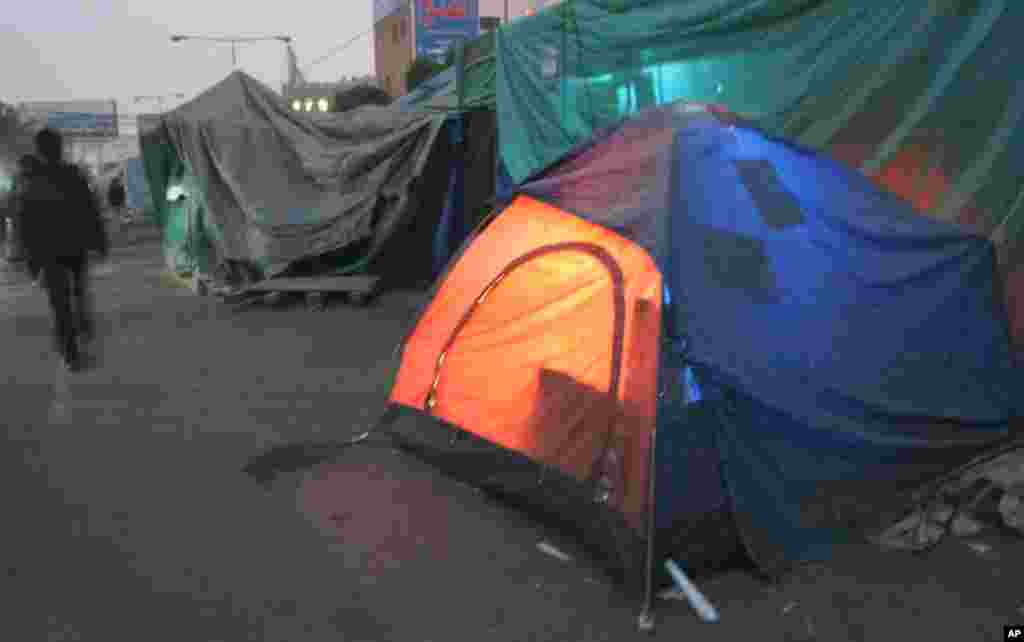 Residents of the protest camp vow to stay on until real change ensues, February 20, 2012. (VOA - E. Arrott)