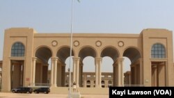 Le Parlement de Lomé, Togo, le 20 janvier 2019. (VOA/Kayi Lawson)