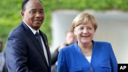 Shugaban Nijar Issoufou Mahammadou da Shugabar Jamus Angela Merkel