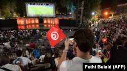 Supporters tunisiens devant quart de final de la CAN-2019 opposant la Tunisie à Madagascar le 11 juillet 2019.