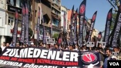 پێـکدادانی خۆپـیشـانده‌ران و پـۆلیس له‌ ئسته‌نبوڵ