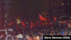 Pristalice opozicione Nacionalne lie za demokratiju slave pobedu u Jangonu