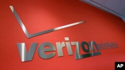 Logo Verizon di salah satu tokonya di Mountain View, California. (Foto: Dok)