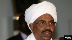 Presiden Omar al-Bashir dituduh melakukan kejahatan perang dan genosida di Darfur, Sudan (foto: dok).