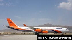 این افراد توسط طیاره خط هوایی کام‌ایر از میدان هوایی کابل به آن کشور منتقل شده اند.