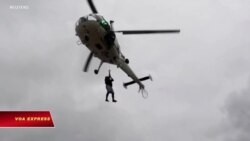 Ấn Độ: Cứu 300 người bị chìm tàu trong bão, nhiều người còn mất tích