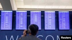 Фото: Пасажири в аеропорту Атланти, 11 січня 2023 року