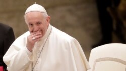 VOA: El Vaticano Informe