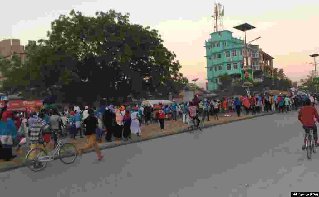 Mashabiki wa chama cha CUF njiani Unguja, Zanzibar