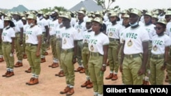 Des jeunes étudiants nigérians du service national, le 31 mai 2021.