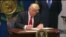 Протистояння між адміністрацією Трампа та суддівською гілкою влади навколо імміграційного указу загострюється. Відео