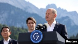 Kanselir Jerman Olaf Scholz, berbicara pada KTT G7 di Schloss Elmau, Jerman hari Minggu (26/6).