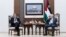 AQSh Davlat kotibi Entoni Blinken va Falastin Prezidenti Mahmud Abbos (o'nga) Ramallohda, 25-may, 2021-yil