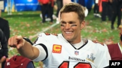 TOPSHOT - TAMPA, FLORIDA - FEBRUARY 07: Tom Brady 